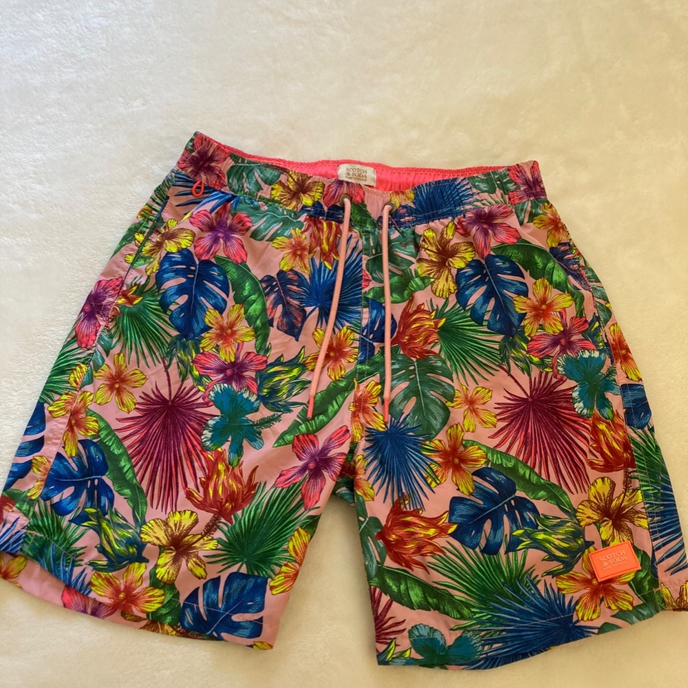 Small Scotch and Soda Hawaiian print shorts